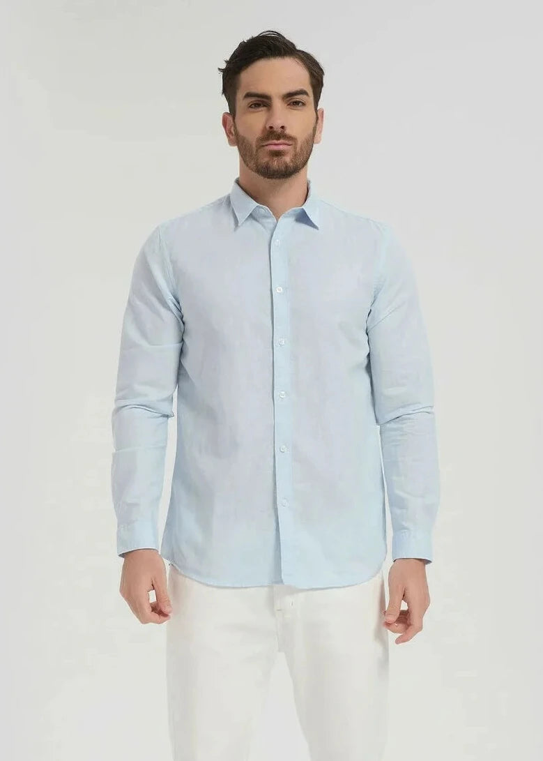 Chemise en lin bleu ciel