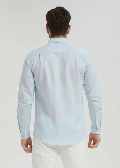 Chemise en lin bleu ciel