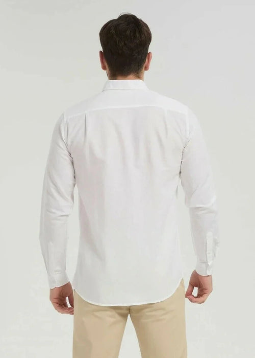 Chemise en lin blanche