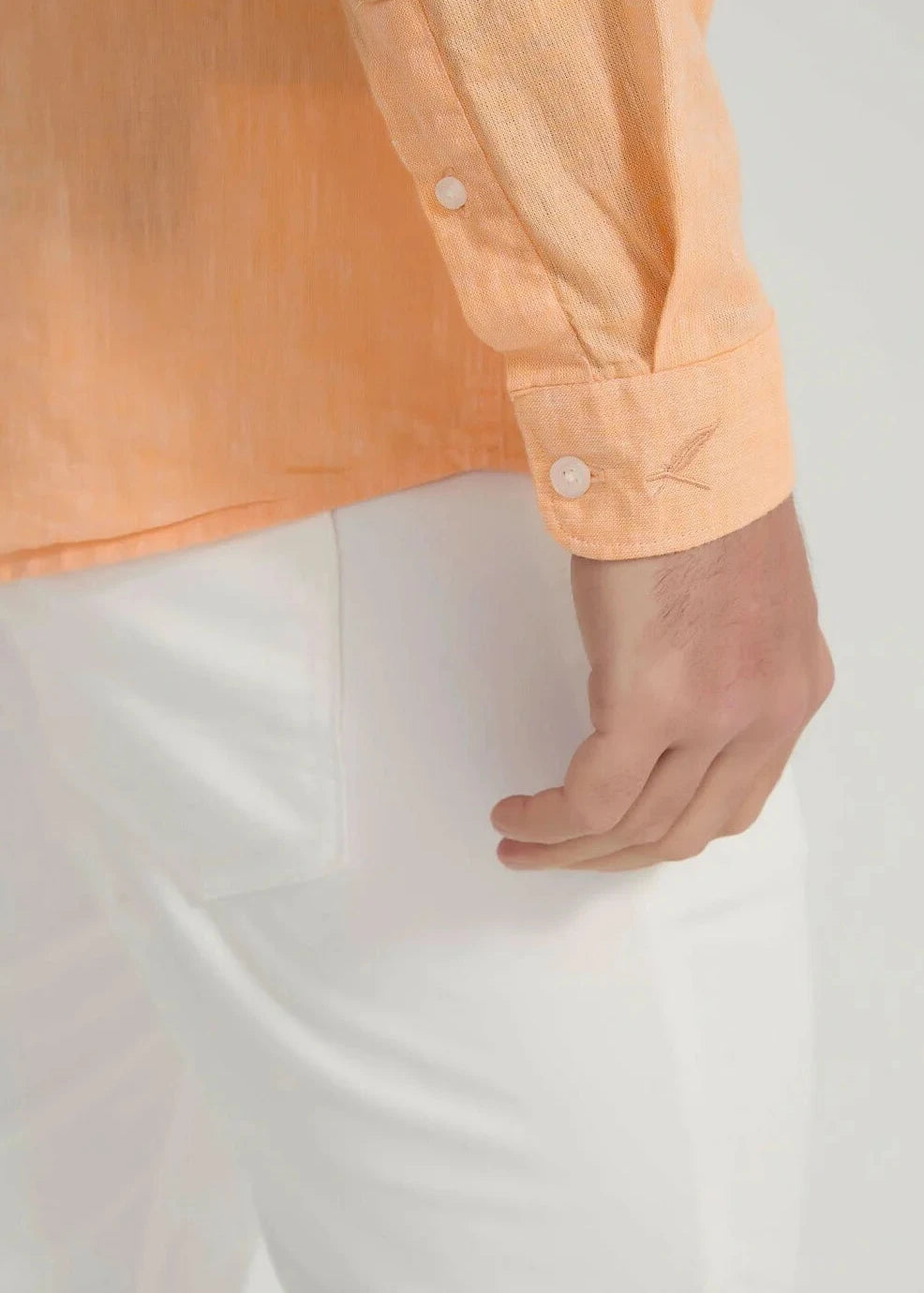 Chemise en lin orange